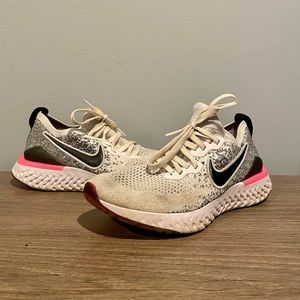 Nike Epic React Sneakers